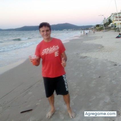 Ale329 chico soltero en 