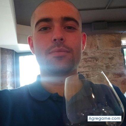 Jonlo chico soltero en Sedavi