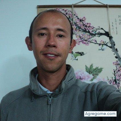 lobonoble chico soltero en Bogotá