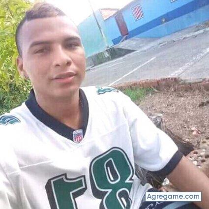 Cachaco123 chico soltero en Barrancabermeja