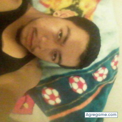 luupe chico soltero en Delano