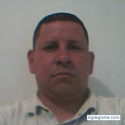 gustavo33 chico soltero en Medellín
