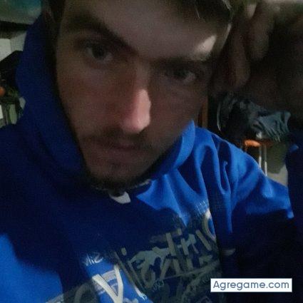 Matiasyohel chico soltero en Hasenkamp