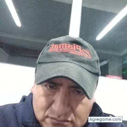 65014216 chico soltero en Cotoca