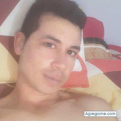 alexes21 chico soltero en Pimampiro