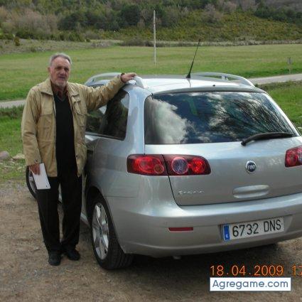 EFERANDO chico viudo en Jaca