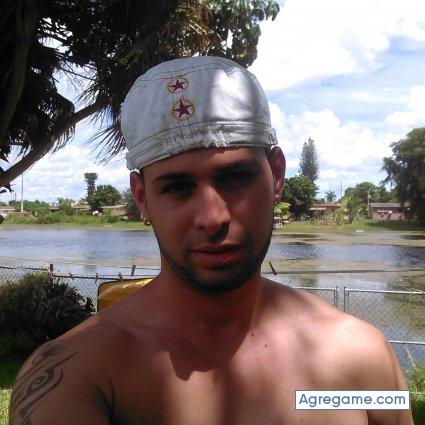 elmastigre1990 chico soltero en Cutler Bay