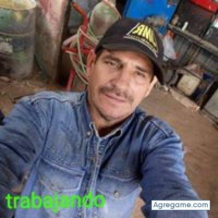 gilbertocesar8193 chico soltero en 