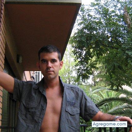 nando22xxx chico soltero en Valencia