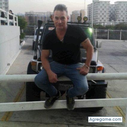 LE0N04245470636 chico soltero en Barquisimeto