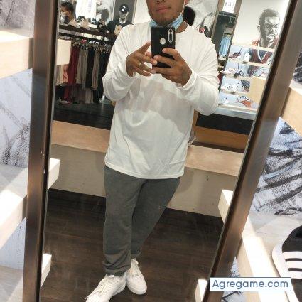 Byroncrf12 chico soltero en Denver