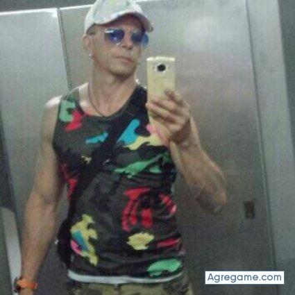 weslyxx chico soltero en Miami