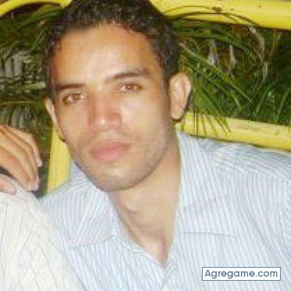 juanmanueldaza chico soltero en Barrancabermeja