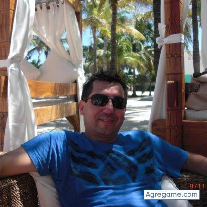 JP1111 chico divorciado en Concón