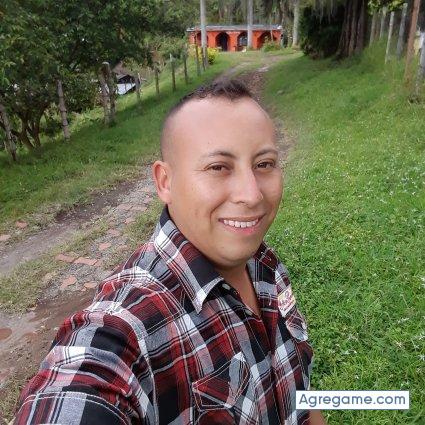 Jobanialexander chico soltero en Anolaima