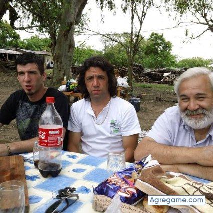 danieladrian9651 chico soltero en Llavallol