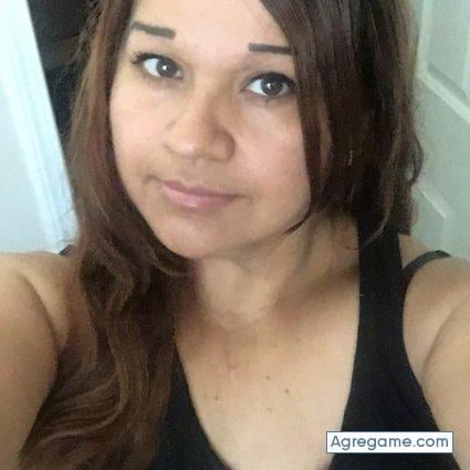 Charandita chica soltera en Bakersfield