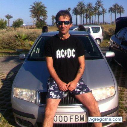 king41 chico soltero en Betxí