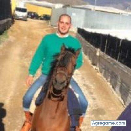 salvaescobar chico soltero en La Cisterniga