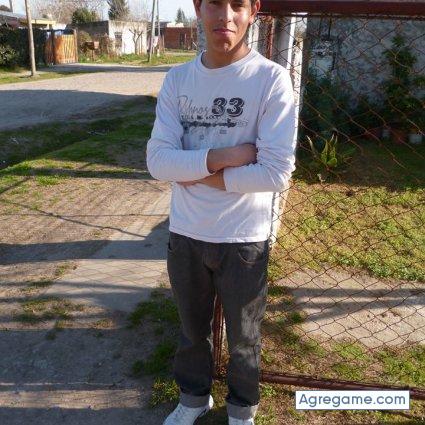 jonathan_gabriel chico soltero en Alejandro Korn