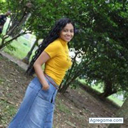 yesicanarvaez chica soltera en San Martín De Loba