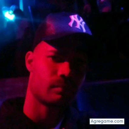 Jose9412 chico soltero en Florida