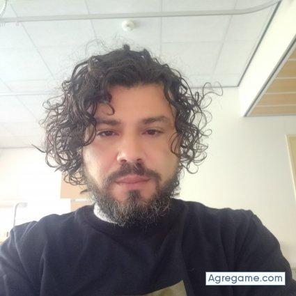 061180 chico soltero en 