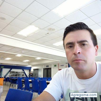 Wwwwano chico soltero en San Carlos