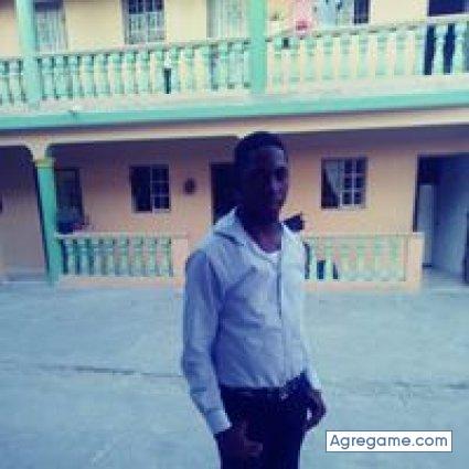 misaelrijo chico soltero en Bonao Abajo