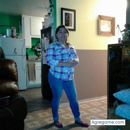 Paty619 chica soltera en Dickinson