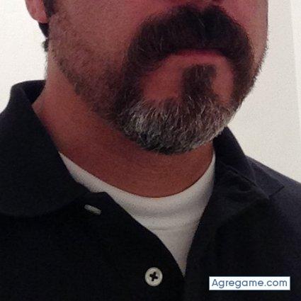 madurocasado chico casado en San Jose