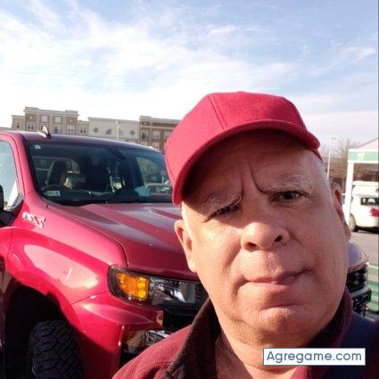 memovq chico separado en 