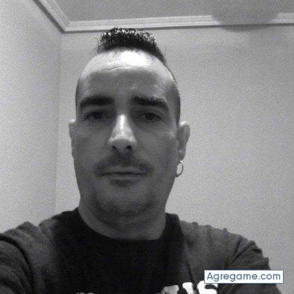 Zito77 chico soltero en Orellana La Vieja