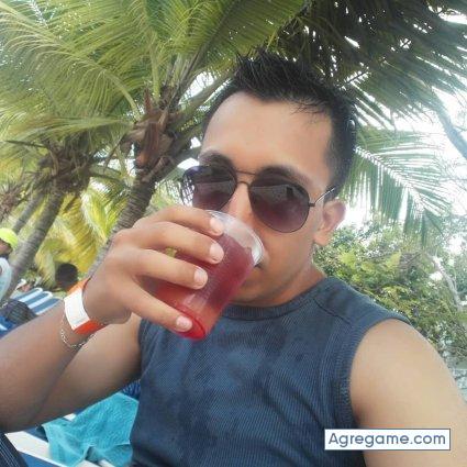 Sebchars chico soltero en Boqueron