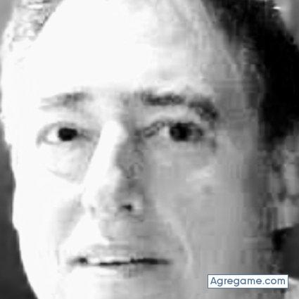 Juankiaro chico casado en Madrid