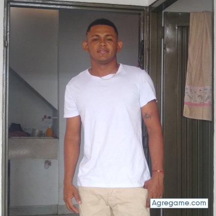 Fabiomejia25 chico soltero en La Cruz