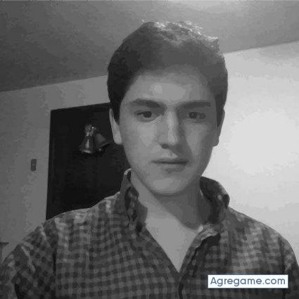 Sebas6613 chico soltero en Quito