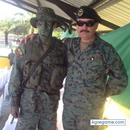 jcpg84042000 chico casado en 