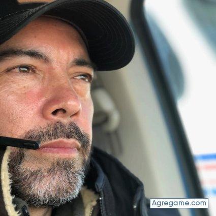 JulioGT chico separado en Dallas