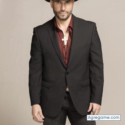 Robertextra chico soltero en Kinston