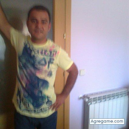jha45 chico soltero en Móstoles