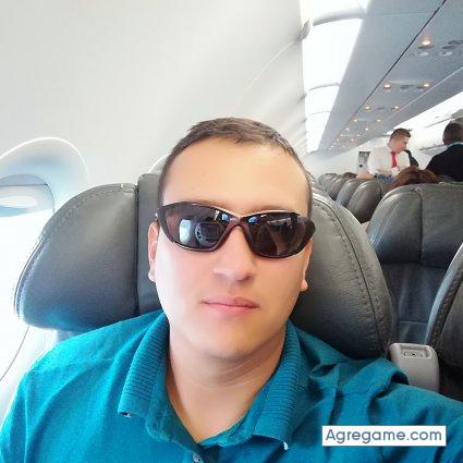 Javigoza chico soltero en Sibaté