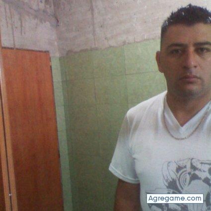 oscardanielwin chico soltero en González Catán