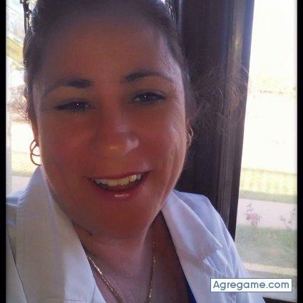 bexssymoreno chica soltera en Trinidad