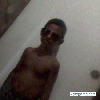 carloeduardo chico soltero en Colonia Turén