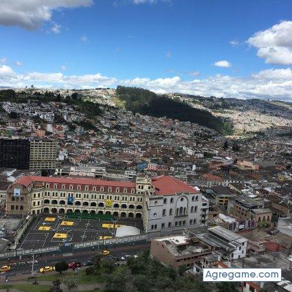 Andresguala chico soltero en Mundelein