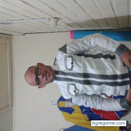 Gustamor chico soltero en Pargua