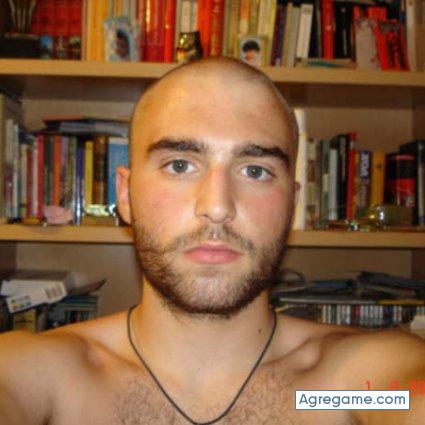 theny23 chico soltero en Madrid