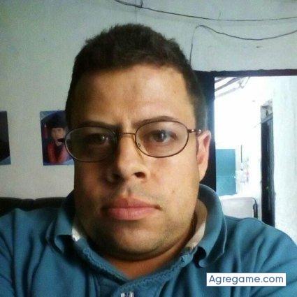 nelsondaniel3734 chico soltero en Titiribí