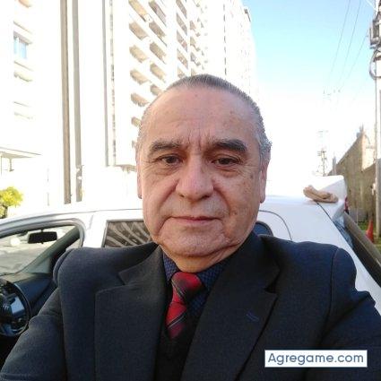 Ibucolealabi chico divorciado en Caracas